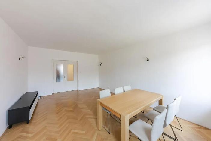 Pronájem bytu 3+1, Praha - Smíchov, Kroftova, 98 m2