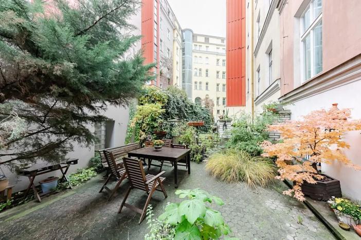 Pronájem bytu 3+1, Praha - Smíchov, Kroftova, 98 m2