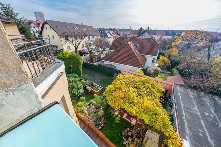 Prodej rodinného domu, Praha - Strašnice, Břežanská, 215 m2