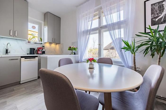 Prodej rodinného domu, Praha - Strašnice, Břežanská, 215 m2