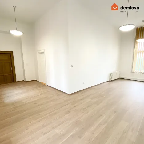 Pronájem kanceláře, Ostrava, Smetanovo náměstí, 59 m2