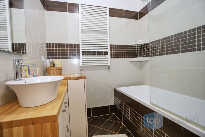 Prodej bytu 3+kk, Praha, U louky, 71 m2