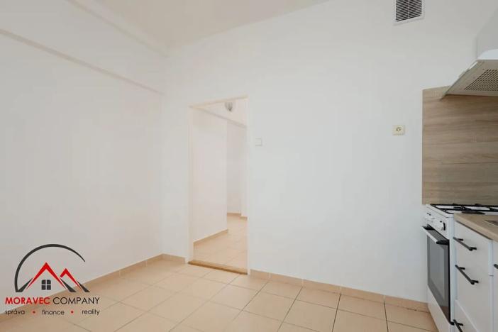 Pronájem bytu 2+1, Český Těšín, Ostravská, 58 m2