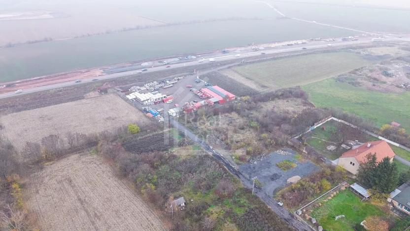 Prodej podílu pozemku, Třebíz, 161602 m2