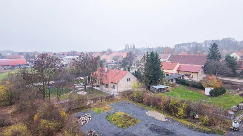 Prodej podílu pozemku, Třebíz, 161602 m2