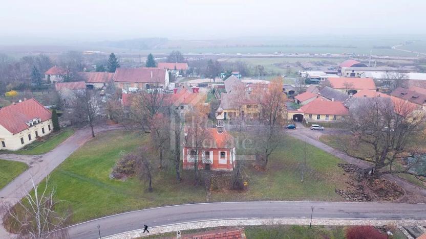 Prodej podílu pozemku, Třebíz, 161602 m2
