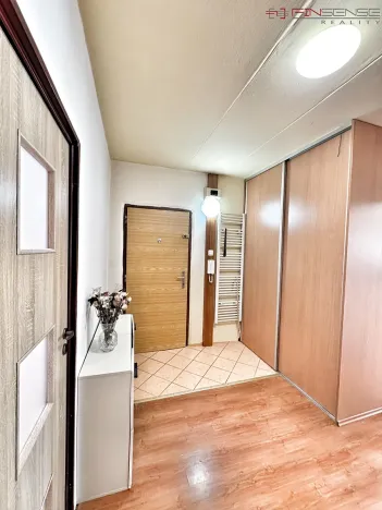 Prodej bytu 3+1, Kladno, Vít. Nezvala, 65 m2