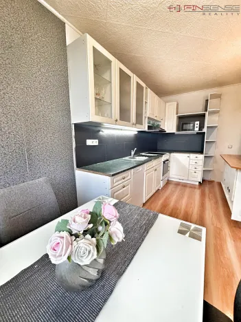 Prodej bytu 3+1, Kladno, Vít. Nezvala, 65 m2