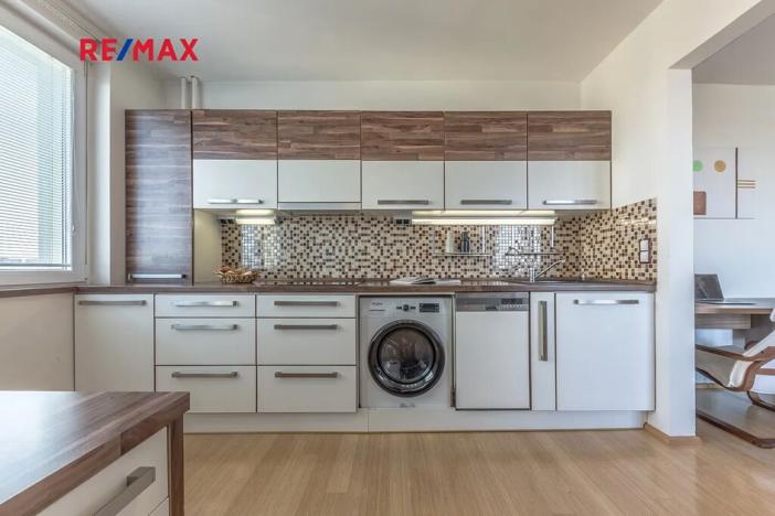 Pronájem bytu 2+kk, Praha - Kamýk, Krhanická, 54 m2