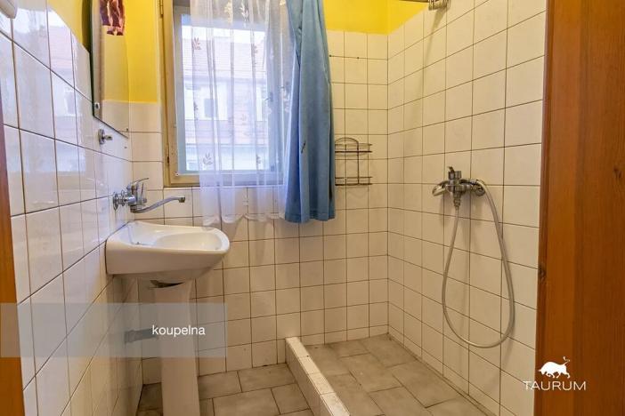 Prodej vícegeneračního domu, Manětín, 329 m2