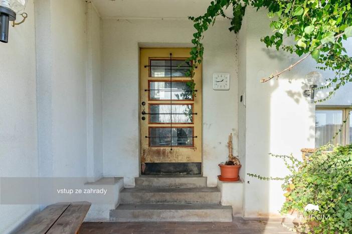 Prodej vícegeneračního domu, Manětín, 329 m2