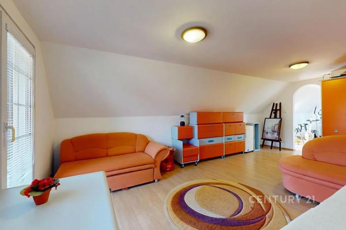 Prodej rodinného domu, Loket, 261 m2