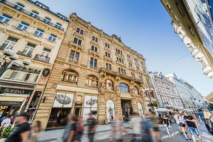 Pronájem kanceláře, Praha - Staré Město, 28. října, 630 m2