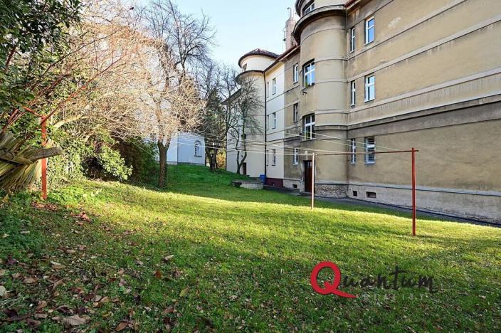 Prodej bytu 3+1, Praha - Smíchov, U Pernikářky, 98 m2