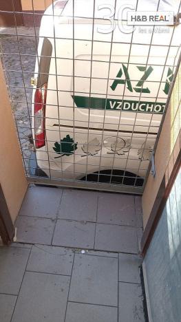 Pronájem obchodního prostoru, Hranice, 195 m2