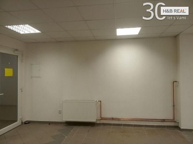 Pronájem obchodního prostoru, Hranice, 43 m2