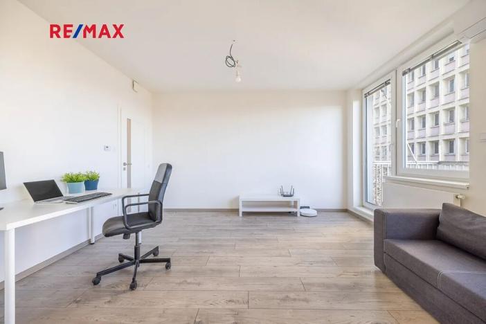 Prodej bytu 2+kk, Praha - Strašnice, Limuzská, 52 m2