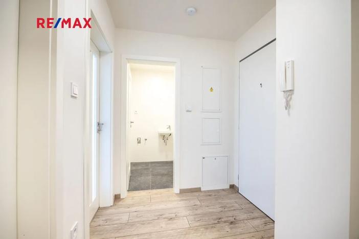 Prodej bytu 2+kk, Praha - Strašnice, Limuzská, 52 m2