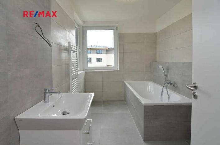 Pronájem bytu 4+kk, Úhonice, Otakara Kádnera, 111 m2