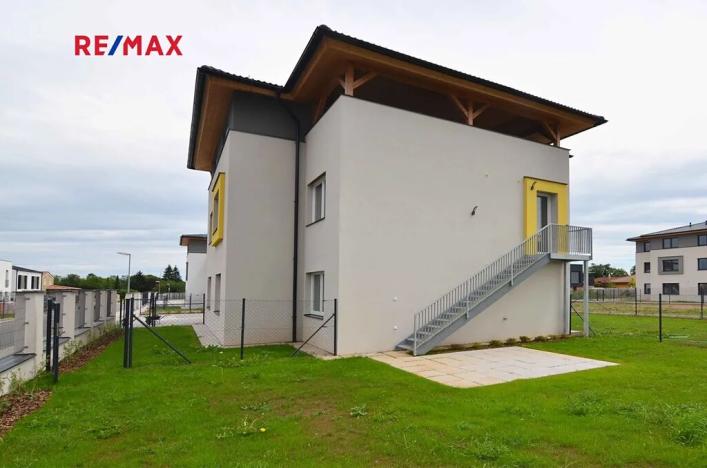 Pronájem bytu 4+kk, Úhonice, Otakara Kádnera, 111 m2