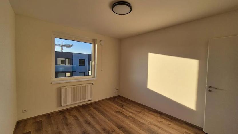 Pronájem bytu 2+kk, Praha - Prosek, Čakovická, 54 m2
