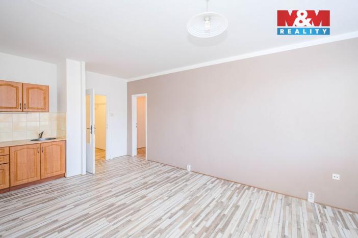 Pronájem bytu 1+kk, Praha - Hlubočepy, Pivcova, 29 m2