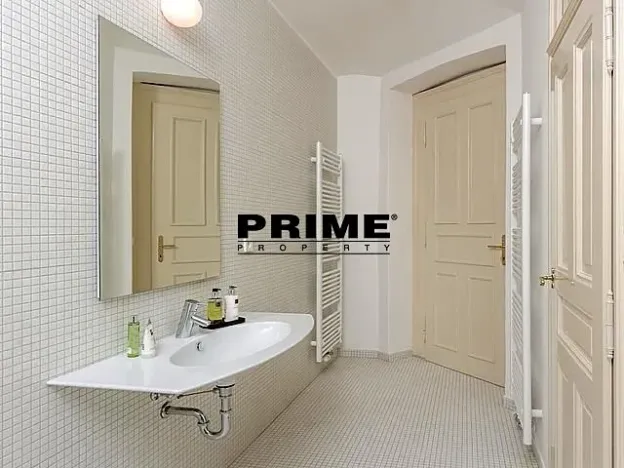 Pronájem obchodního prostoru, Praha - Staré Město, Martinská, 76 m2