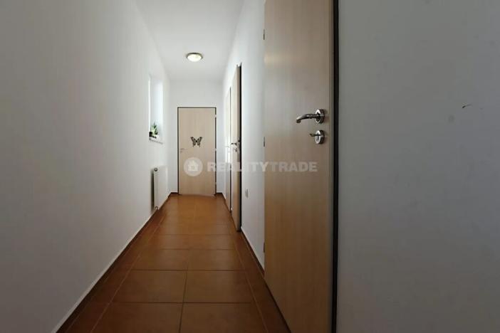 Pronájem obchodního prostoru, Strakonice, Bezděkovská, 194 m2