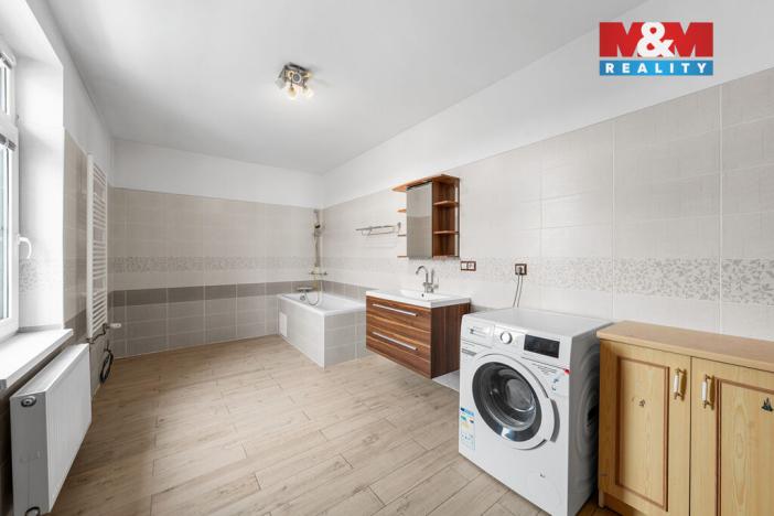 Prodej rodinného domu, Horní Blatná, Vančurova, 230 m2