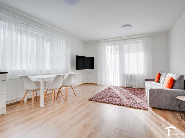 Pronájem bytu 3+kk, Pardubice - Pardubičky, Východní, 65 m2