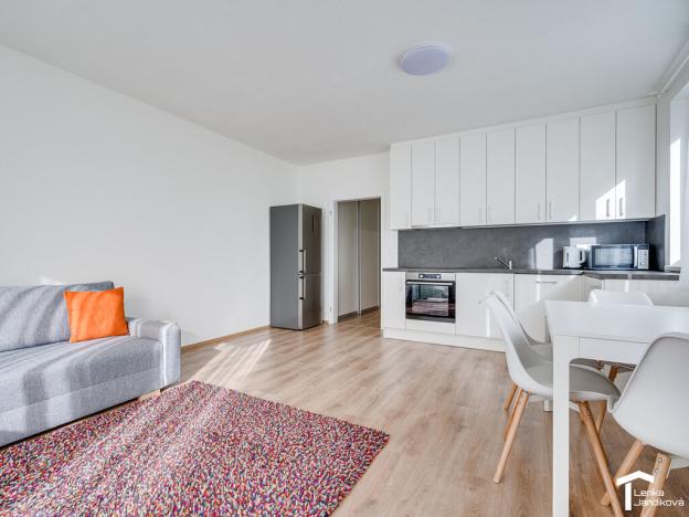 Pronájem bytu 3+kk, Pardubice - Pardubičky, Východní, 65 m2