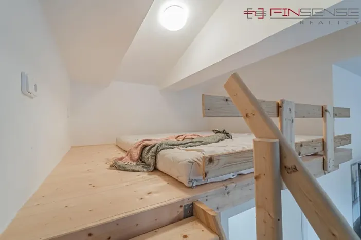 Prodej bytu 1+kk, Kryštofovy Hamry, 35 m2