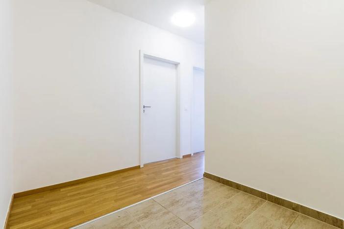 Pronájem bytu 2+1, Praha - Smíchov, Podbělohorská, 41 m2