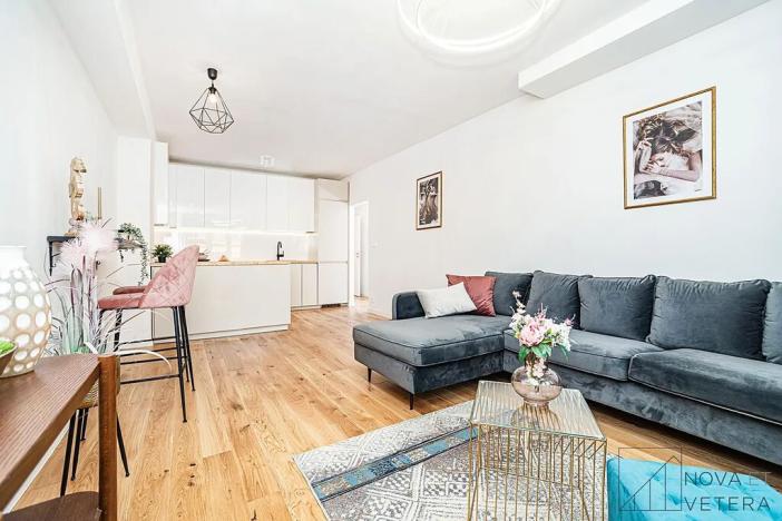 Prodej bytu 5+kk, Praha - Bohnice, Feřtekova, 88 m2