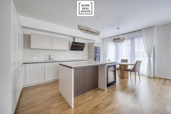 Prodej bytu 4+kk, Praha - Karlín, Za Karlínským přístavem, 137 m2