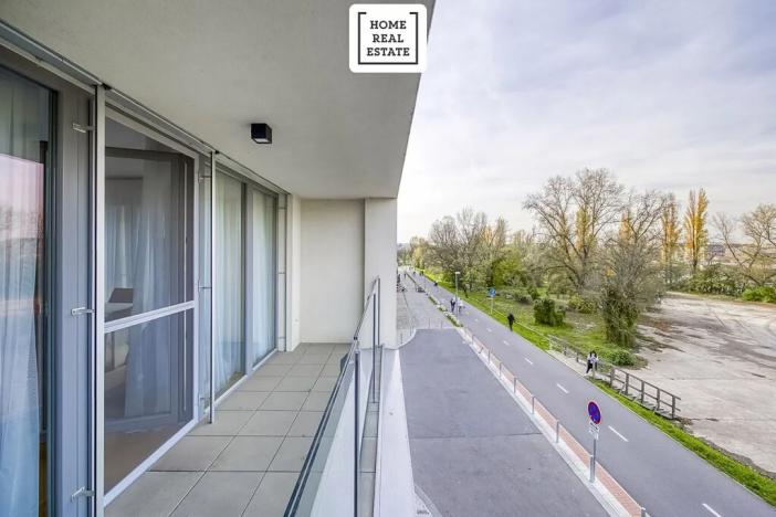 Prodej bytu 4+kk, Praha - Karlín, Za Karlínským přístavem, 137 m2