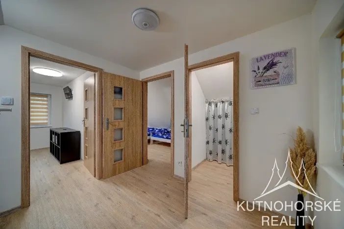 Prodej chaty, Červené Janovice, 80 m2