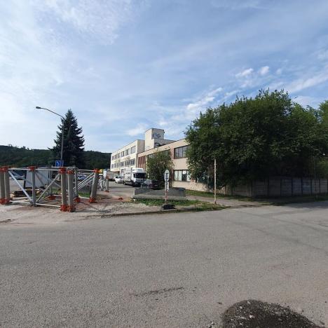 Prodej komerčního pozemku, Tišnov, Červený Mlýn, 6493 m2