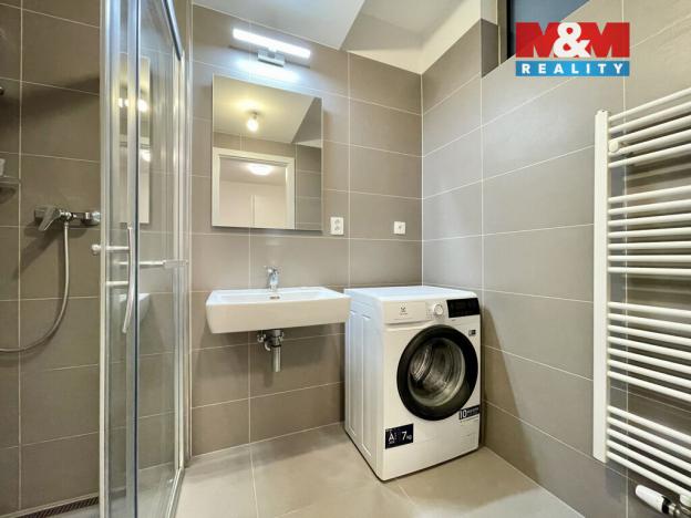 Pronájem bytu 3+kk, Praha - Košíře, Hlaváčkova, 73 m2