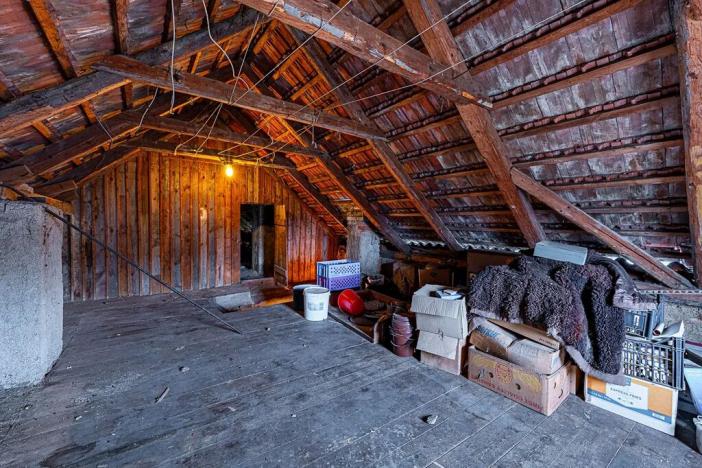 Prodej rodinného domu, Buš, 372 m2