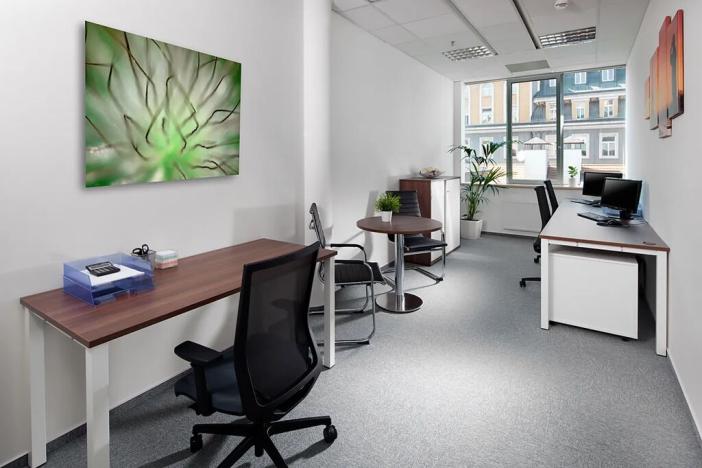 Pronájem kanceláře, Zlín, Kvítková, 18 m2