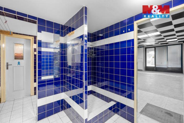 Pronájem obchodního prostoru, Kladno, Kordačova, 350 m2