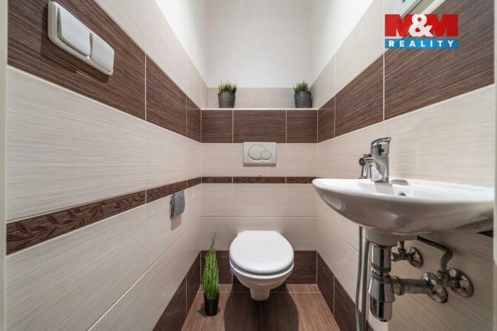 Prodej bytu 3+kk, Praha - Prosek, Jablonecká, 68 m2