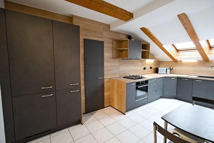 Pronájem bytu 3+1, Domažlice, Msgre. B. Staška, 127 m2