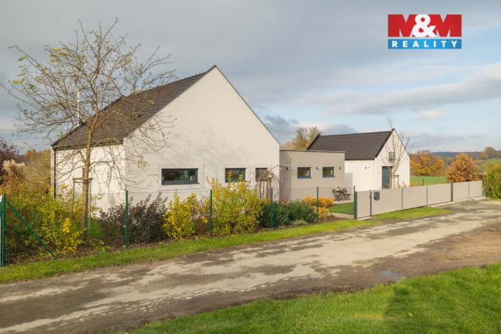 Prodej rodinného domu, Loukovec, 213 m2