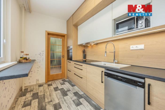 Prodej bytu 3+1, Praha - Hlubočepy, Gabinova, 69 m2