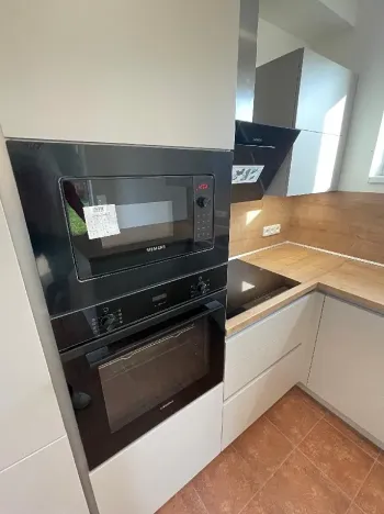 Pronájem rodinného domu, Pardubice, 28. října, 262 m2