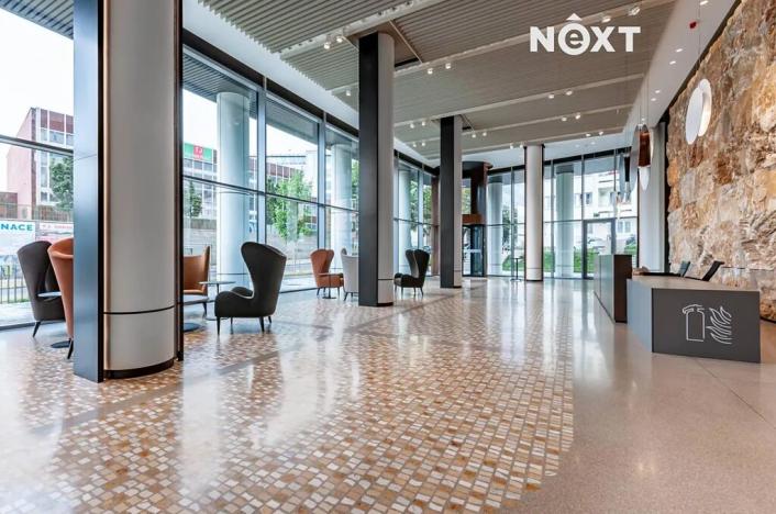 Pronájem kanceláře, Praha - Nusle, Lomnického, 208 m2