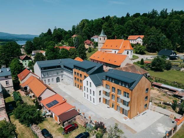 Prodej bytu 1+kk, Horní Planá, Náměstí, 39 m2