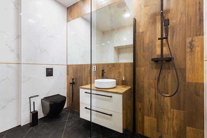 Prodej bytu 3+kk, Horní Planá, Náměstí, 83 m2